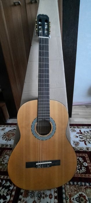 Гитара  состояние отличное