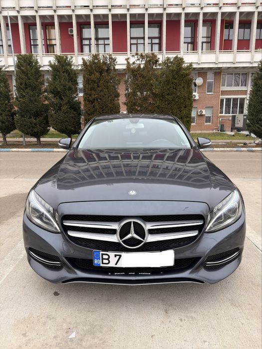 Mercedes-Benz C-Class c220