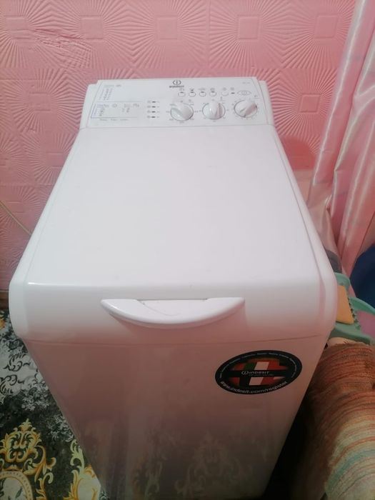 Продам стиральная машинка автомат INDESIT. ХТС нареканий нет.