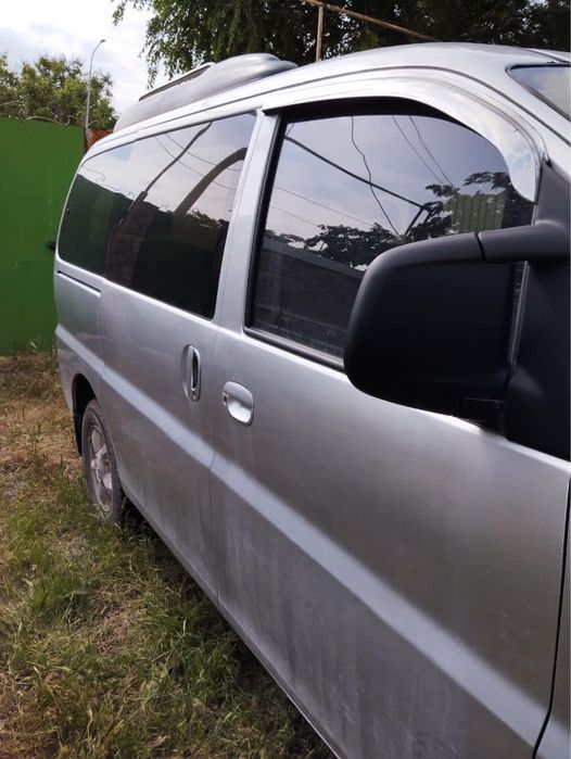 Hyundai Starex 2002г