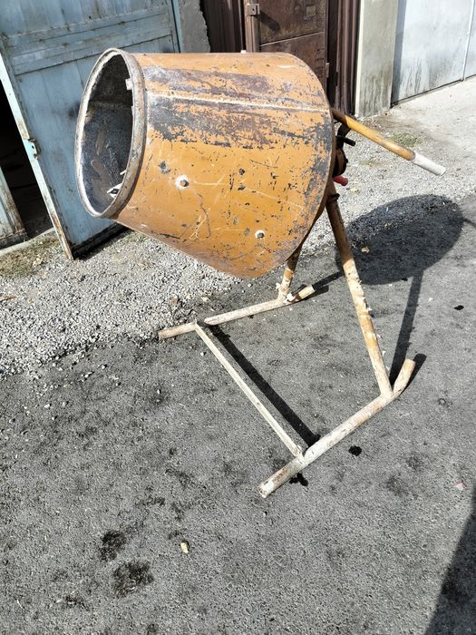 Ручная бетономешалка