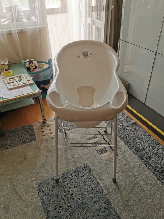 бебешка вана със стойка