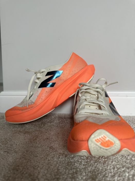 Чисто нови New Balance за бягане 39.5