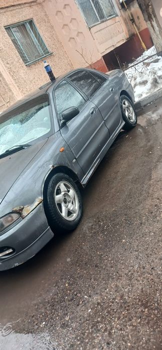 Продам Митсубиси Галант 1995г