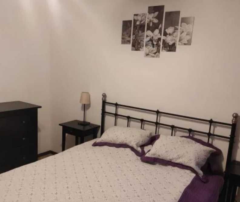 Дава се под наем Тристаен апартамент в Пловдив, Център - 76 кв.м за 224.4 € - Снимка #1