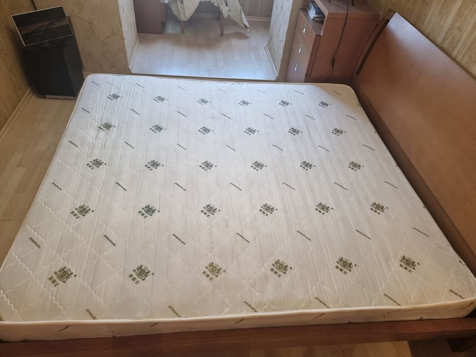 Матрас б/у 180×200