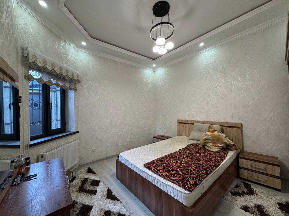 Yangixayot,Choshtepa mahallasi. 1.5sotihda 3xonali uy sotaman.1 kator.