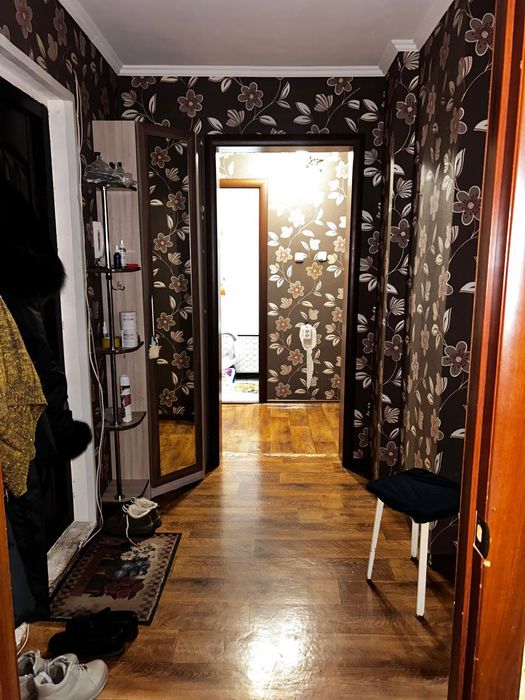 Продам 2 комнатную улучшенную