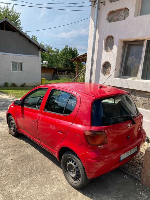 Toyota Yaris 2003 [OCAZIE!!! De Reparat]