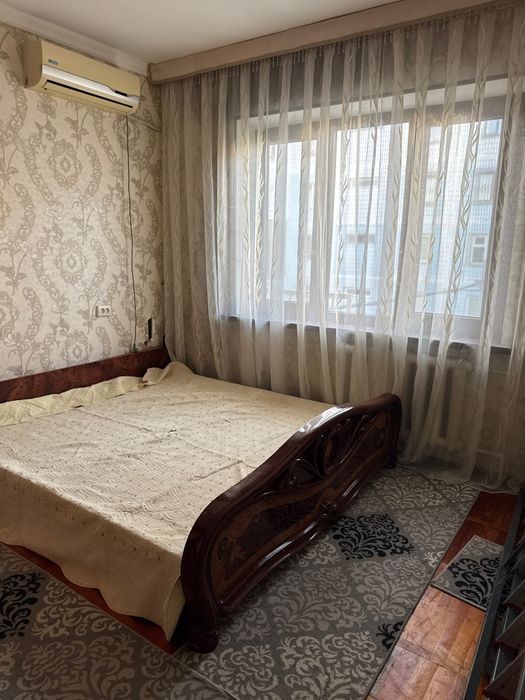 3- honali kvartira arendaga beriladi