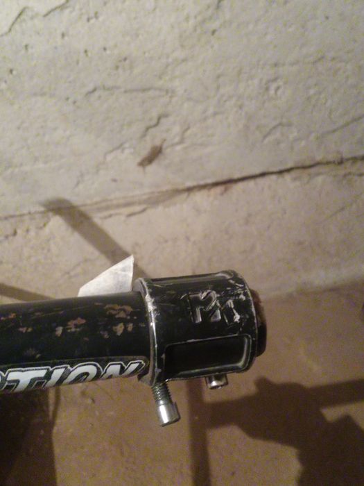 Продам запчастина трюковой самокат