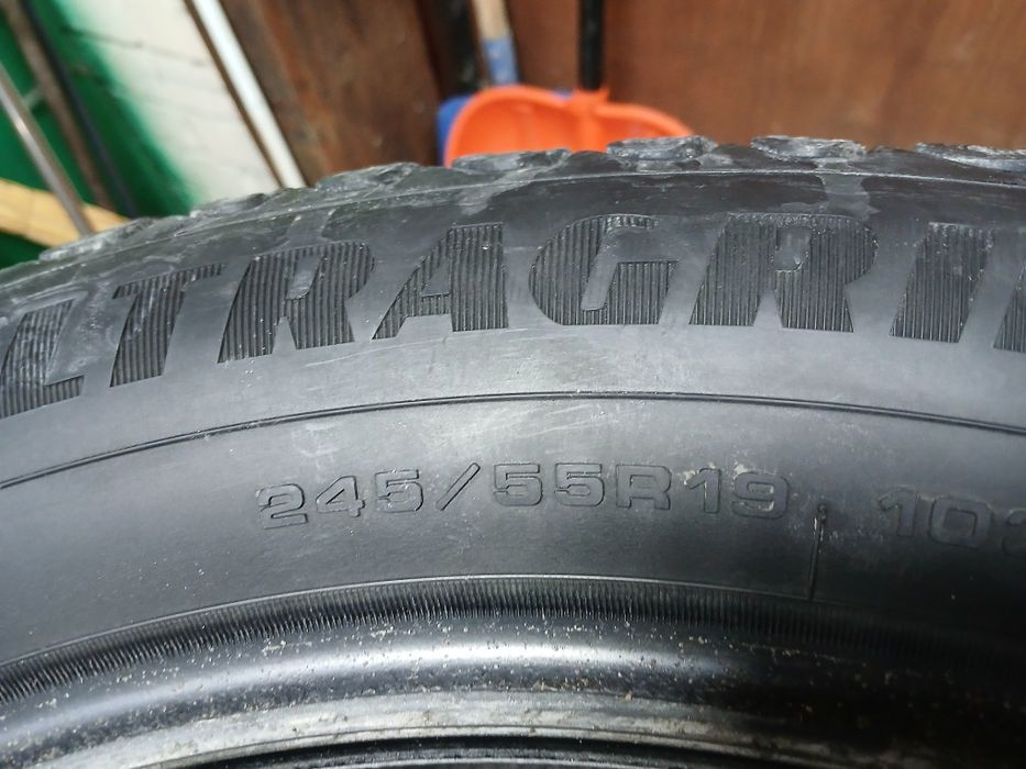 Зимняя резина 245/55R19