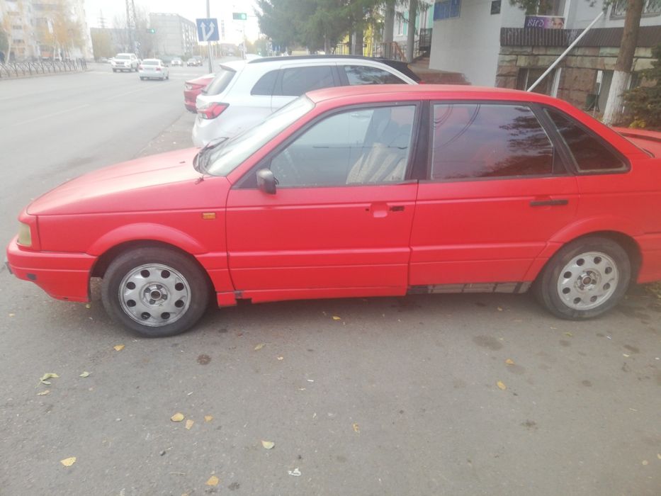 Продам пасат б3 1.8