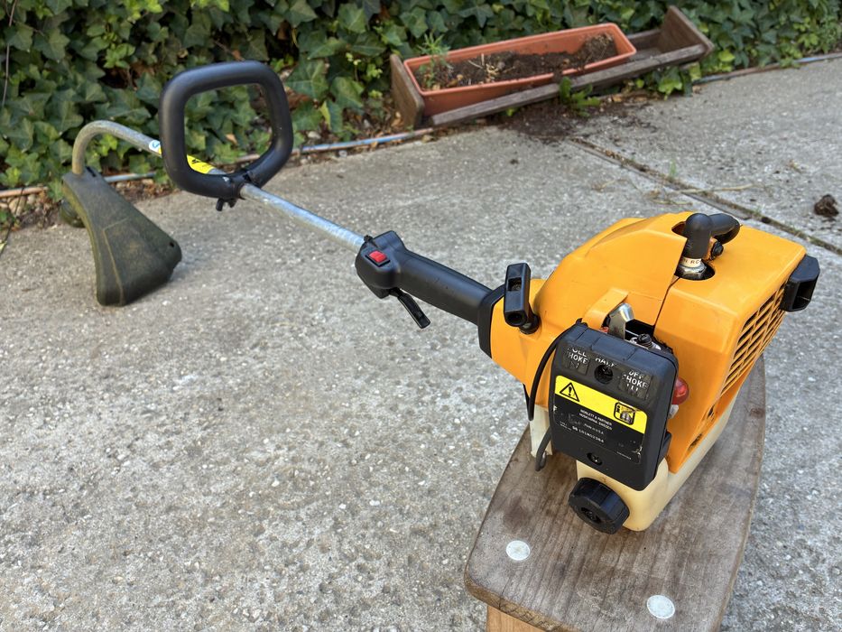 Motocoasa Partner Colibrii (Husqvarna)