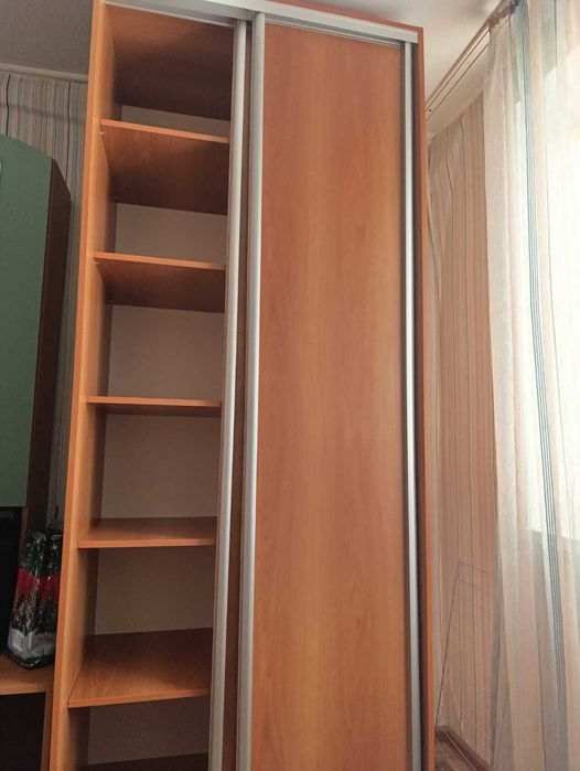 Продам дёшево шкаф-купе