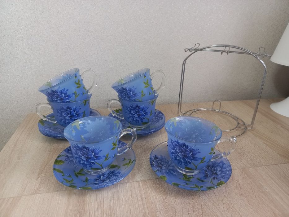Чайный сервиз,  продам