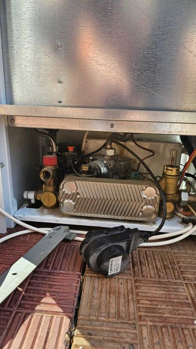 Centrala termica 23 kW Motan KPlus tiraj fortat sau placa de baza