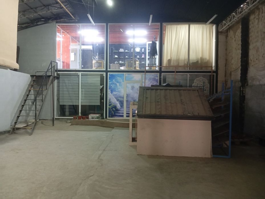 Office Arendaga beriladi