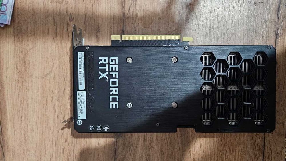 Новая RTX3060 12GB