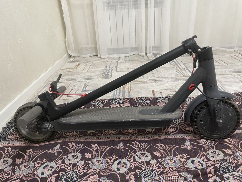 Электро самакат срочна прадаю