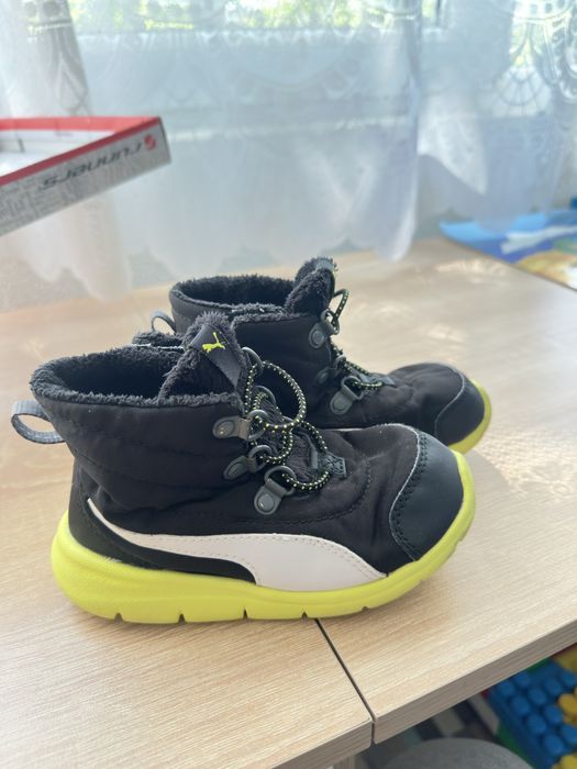 Детски маратонки и сандалети