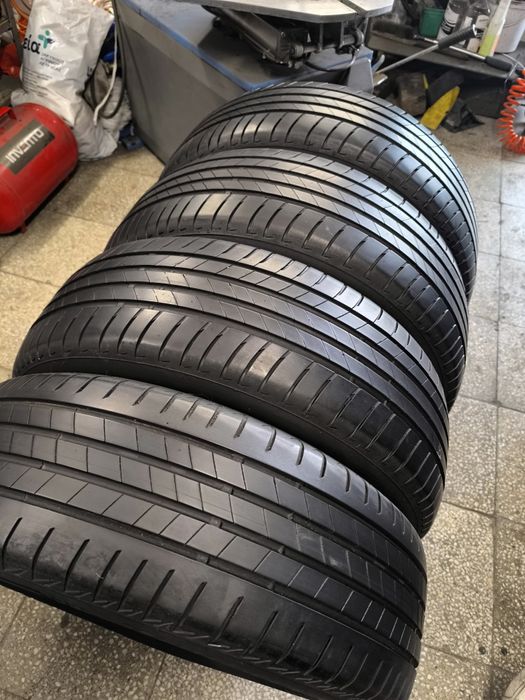 215 60 17 Bridgestone Turanza 4бр. Летни