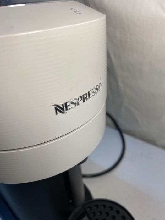 Кафемашина с капсули Nespresso ENV120