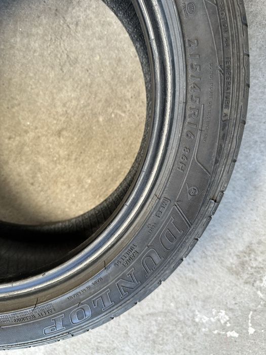 Set anvelope 215/45 R16 Dunlop vară