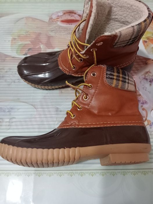 Продам ботинки 36 размер