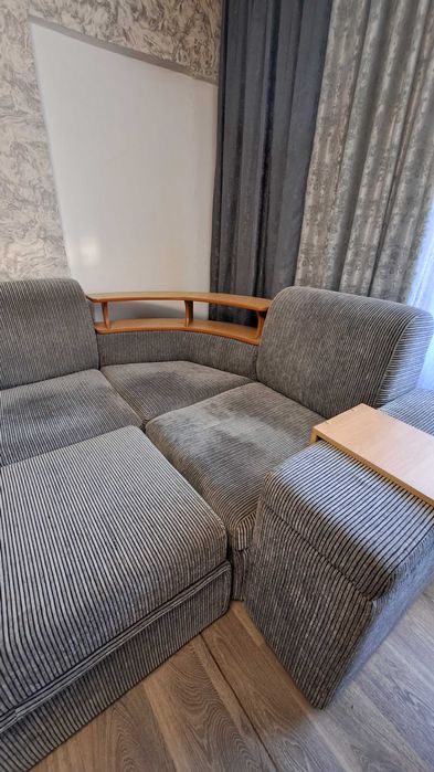 Диван угловой  б/у