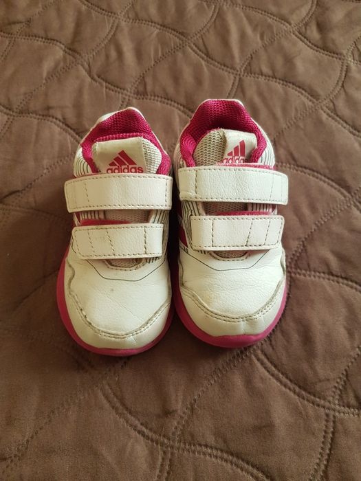 Маратонки Адидас 20 номер