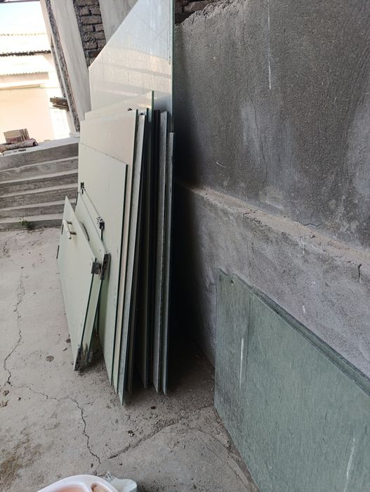 Qalin oynala bor do'koniki