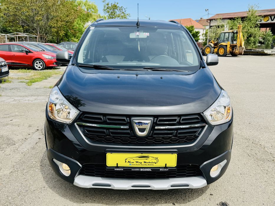 Dacia Lodgy Stepway 7 locuri, 1.5 dci, navigatia, incalzire scaune, NU schimb