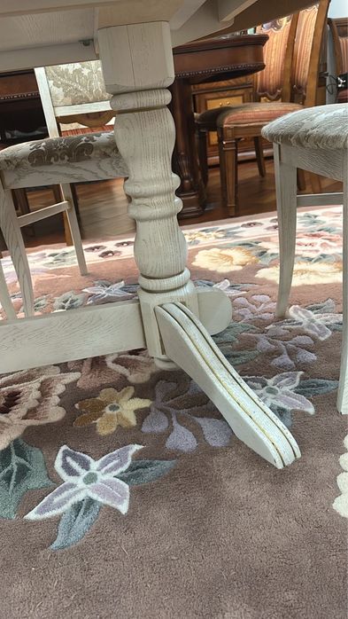 Продам стол со стульями