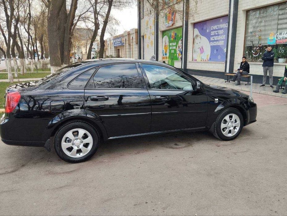 Срочно продается Chevrolet Gentra чорный AT 2023/23 L-Style Люк, ABS
