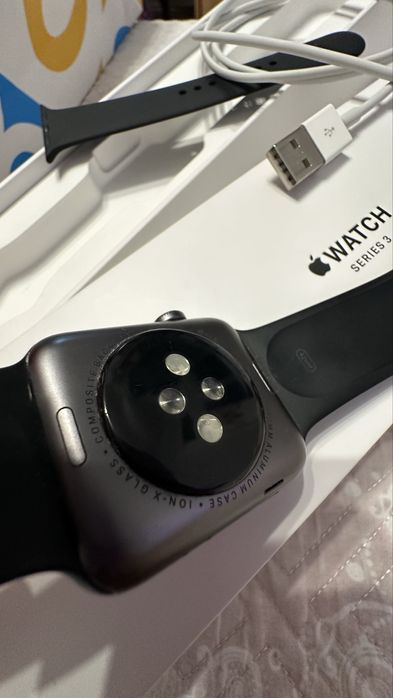 Apple Watch 3 s, 42 mm