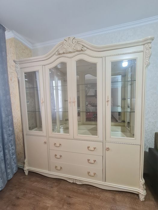 Продам комод/буфет