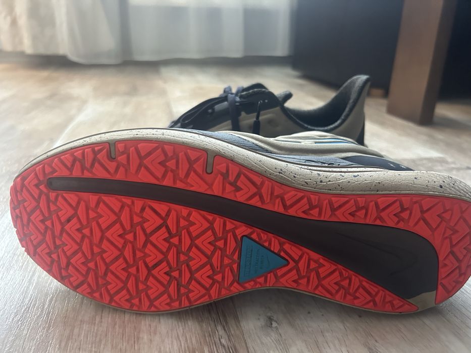 Маратонки Air Winflo 9 Shield 46 номер