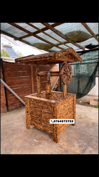 Fântână decorativă