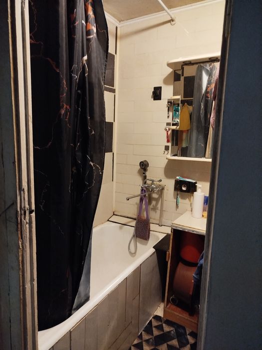 Продам квартиру в тастаке