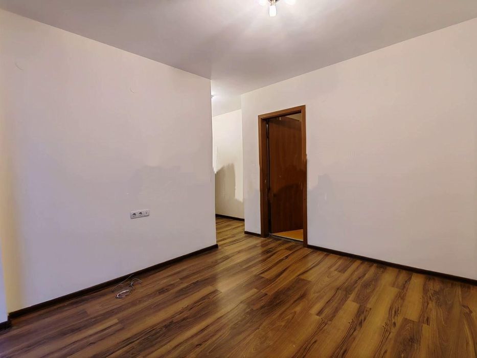 Дава се под наем Тристаен апартамент в София, Зона Б-5 - 120 кв.м за 750 € - Снимка #2