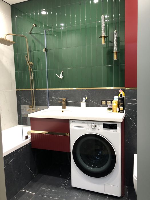 Продам двух комнатную квартиру