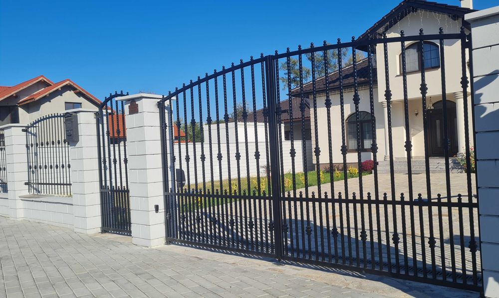 Garduri  Fier Forjat