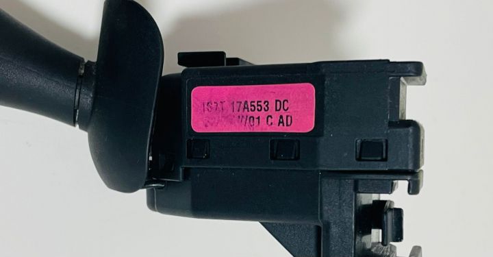 Bloc lumini Maneta stergator 1S7T 17A553 DC / 1S7T17A553DC Ford Monde