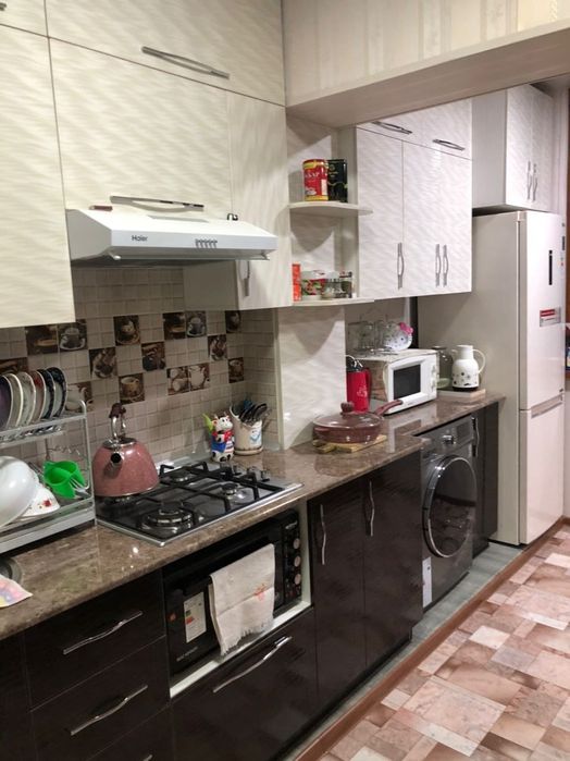 Срочно продаётся 5 комн квартира Юнусабад 16 кв