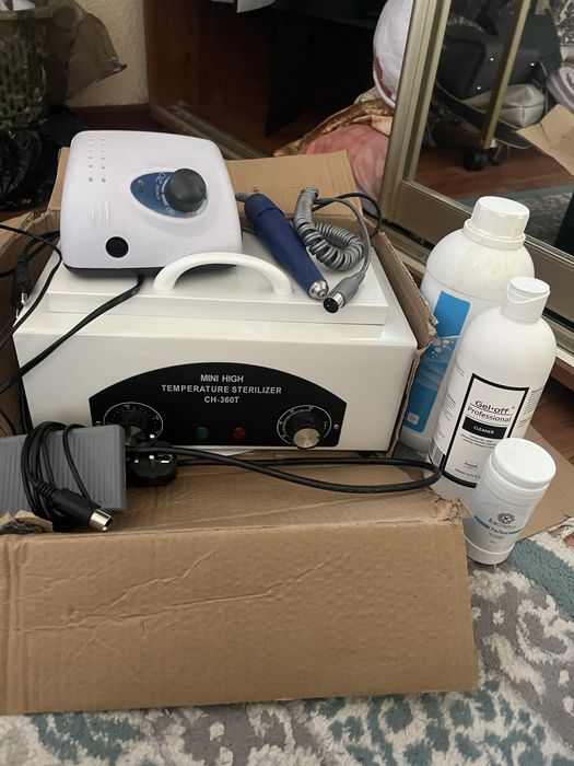 Продам все для маникюра