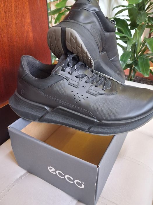 Vând pantofi casual 41 ecco biom