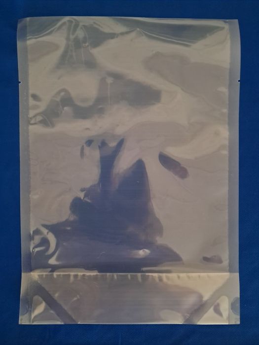 Upakovka uchun paket 18×25sm razmerda 5.000tacha bor narxi kelishiladi