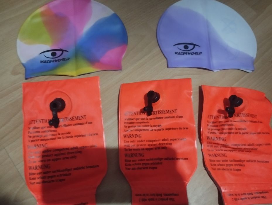 Perne noi înot și cască nouă pt păr ,2 buc 50 lei