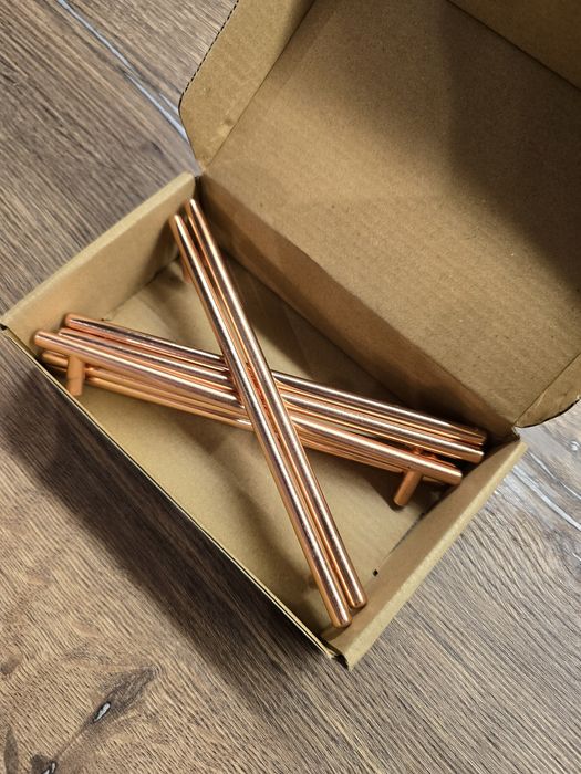 Мебелни дръжки Rose Gold / Розово злато – 160 мм